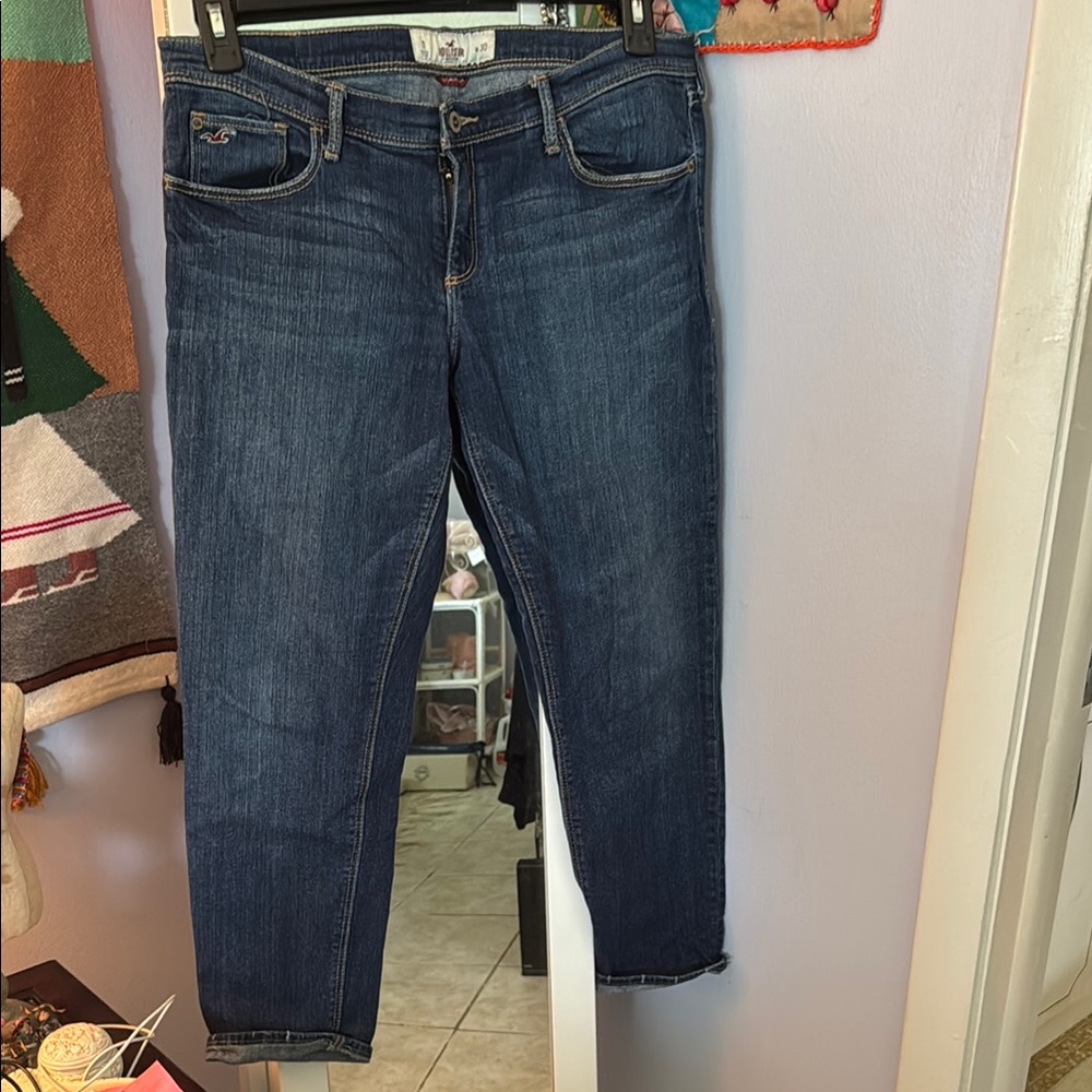 Hollister jeans